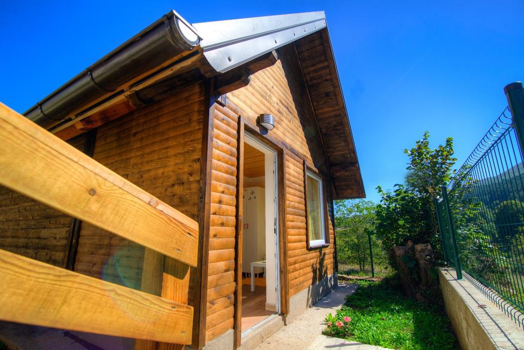 Dobra Hisa Zdravja Cicarija Hotel Golac Exterior photo
